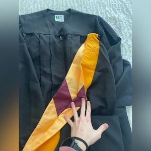 Masters Cap, gown & Hood!